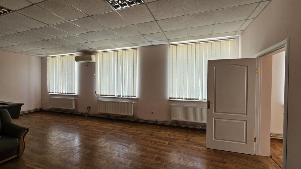Оренда приміщень з ремонтом,  200м2 р-н меблевої фабрики