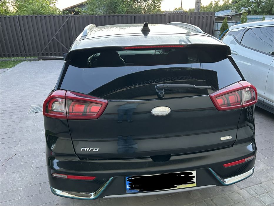 Kia niro plug-in hybrid 2018