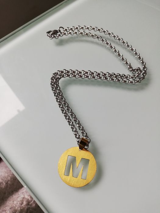 Fio Aço com Medalha letra M