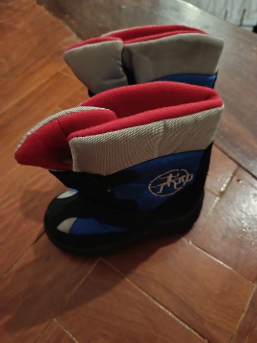 Botas neve tamanho 24