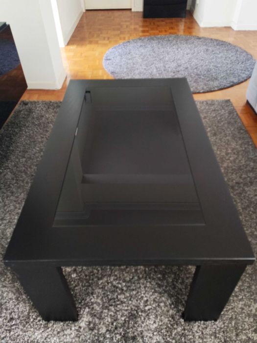 Mesa de Centro Preta com Tampo de Vidro Temperado – 99x59 cm