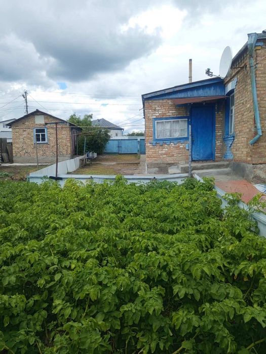 Цегляний будинок 69,6 м² + 8,34 сотки | Газ | Гараж | Літня кухня | Кагарлик