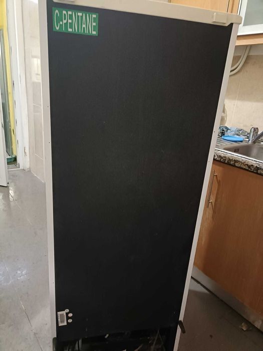 Frigorifico em segunda mão