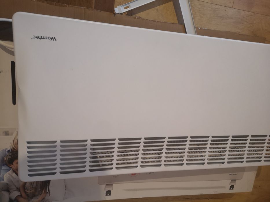 Sprzedam 2szt grzejnik elektryczny Warmtec Ewe 2500+