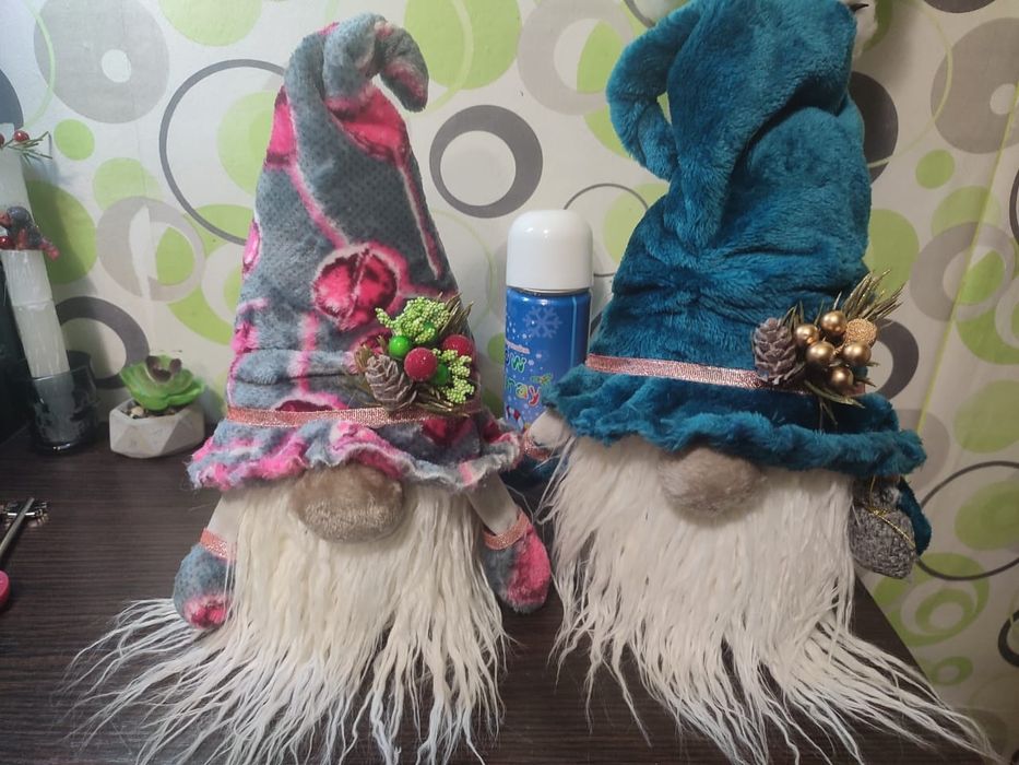 Новорічний гном ручної роботи