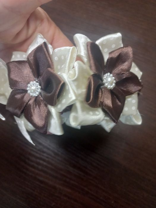 Ozdobą do koka do włosów kanzashi