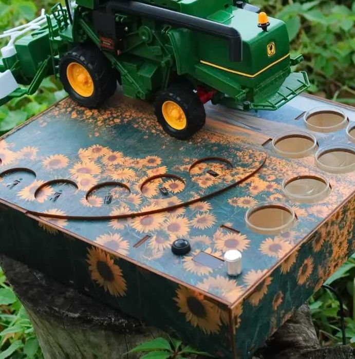 Наливатор комбайн ДжонДір на 6 чарок крутий подарунок