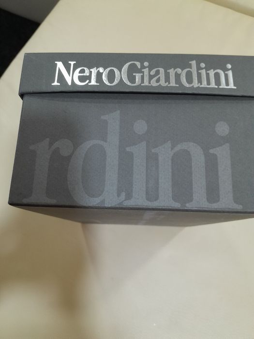 Sapato Nero Giardini verniz