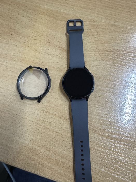 Продам годинник samsung watch 5