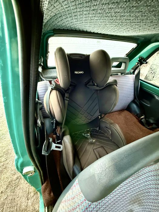 Recaro Fotelik samochodowy Young Sport Hero