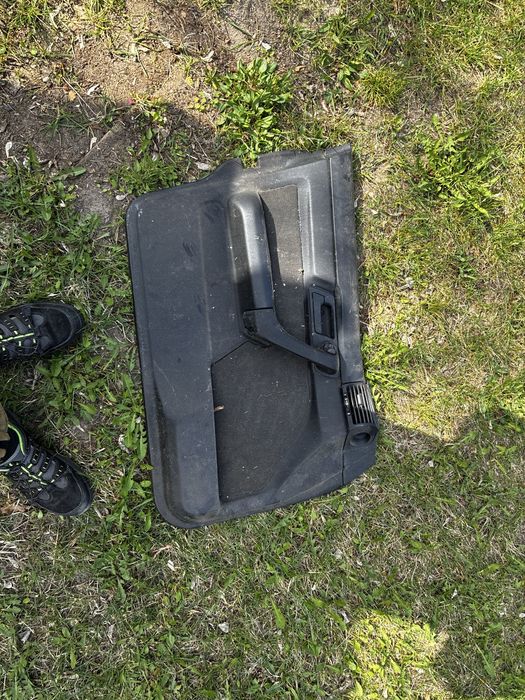 Maska, drzwi szyby błotniki klapy lampy Volkswagen Fiat Mercedes części do BMW E30 E46 E36 E 12 E 32 E23 E 12 E 10