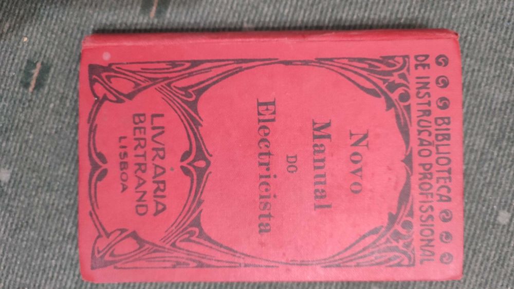 Novo Manual do Electricista - Biblioteca de Instrução Profissional