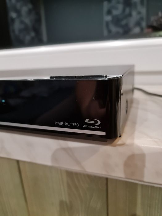 Blu-Rey Panasonic DMR-BCT 750