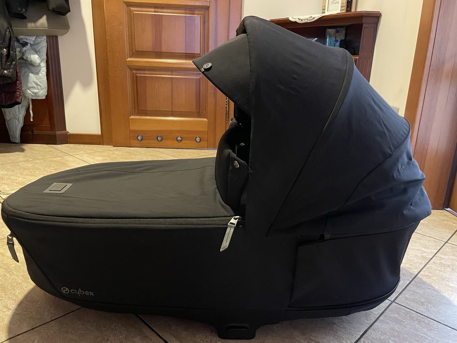 Cybex priam 4.0 gondola czarna + adaptery