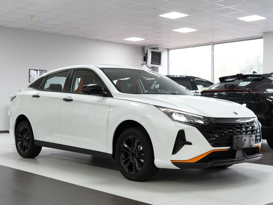 Dongfeng Shine WYPRZEDAŻ 2025! NOWOŚĆ! Wyposażony sedan! Benzyna 117KM Automat!
