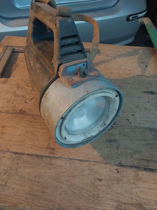 Ліхтар ручний без акб.