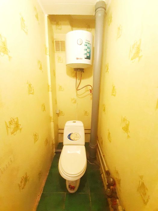 Продаж двокімнатної квартири на Гортопе ,Шевченківський район