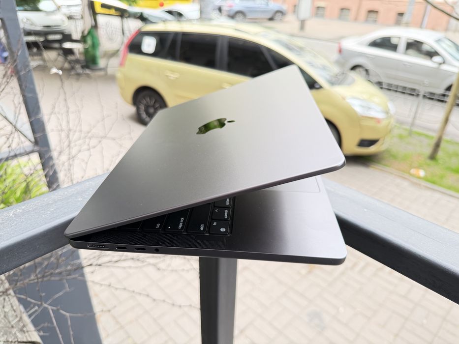 Ідеальний MacBook Pro 14” M4 Pro 48/2Tb Nano Texture