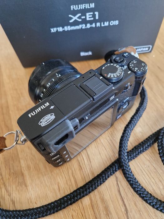 FUJIFILM X-E1 ボディ ブラック #1482 FUJIFILM X-E1 ボディ ブラック 1482