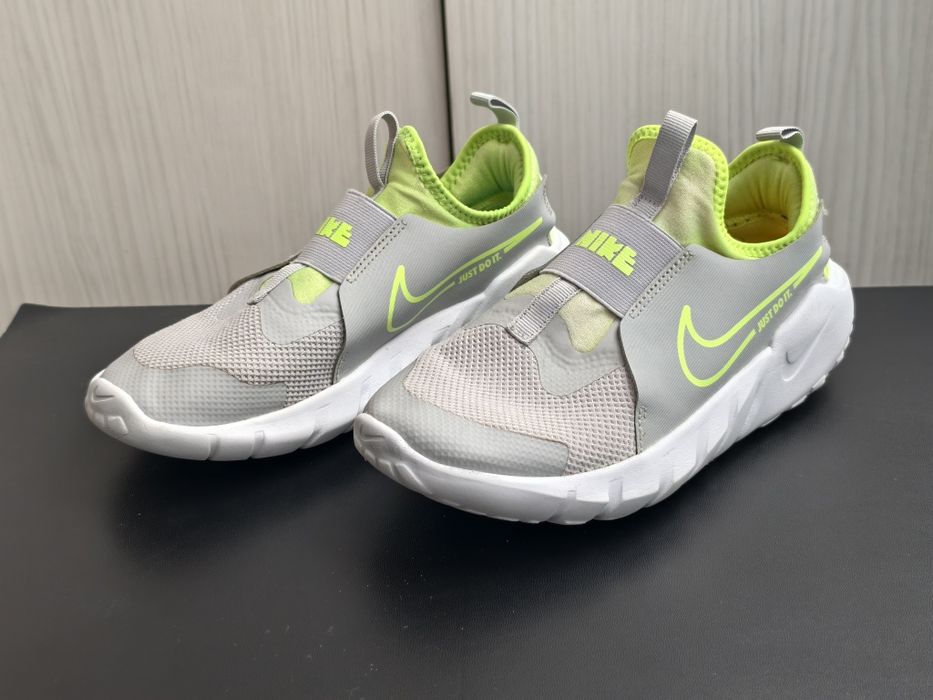 Дитячі кросівки Nike Flex Runner 2 (36,5р.)