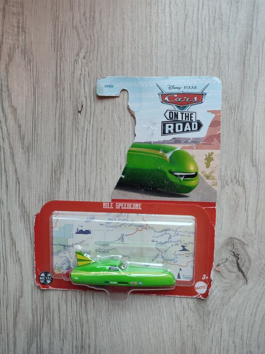 Nowy metalowy samochód Disney Auta Cars 3+