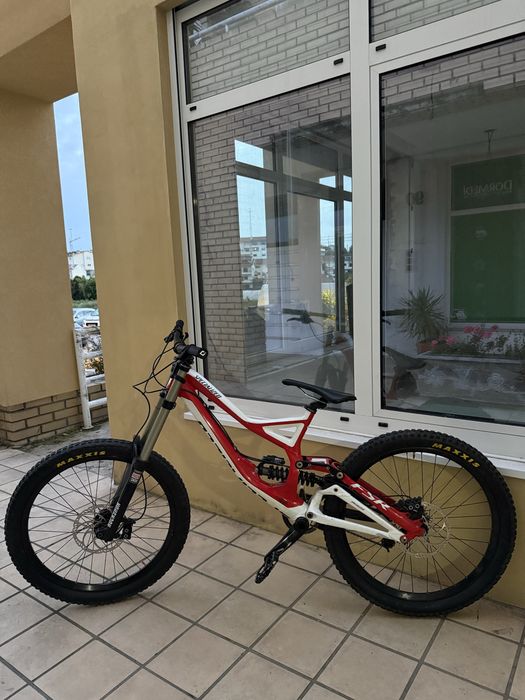Specialized demo 8