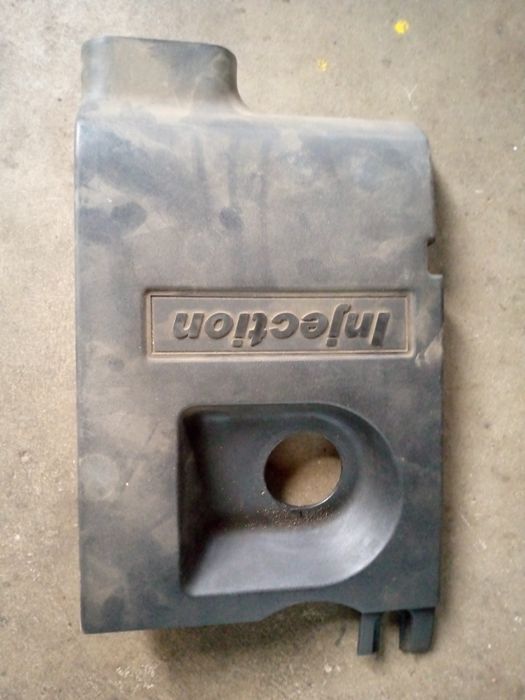 Крышка двигателя декоративная таврия славута . Разборка таврия славута