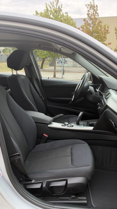 BMW 320d F30 LCI 190cv Caixa Automática foto 5