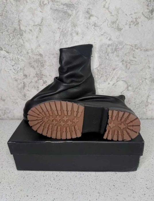 424 Marathon Boots Back Zip