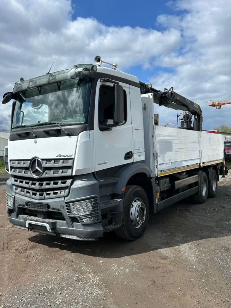 alt