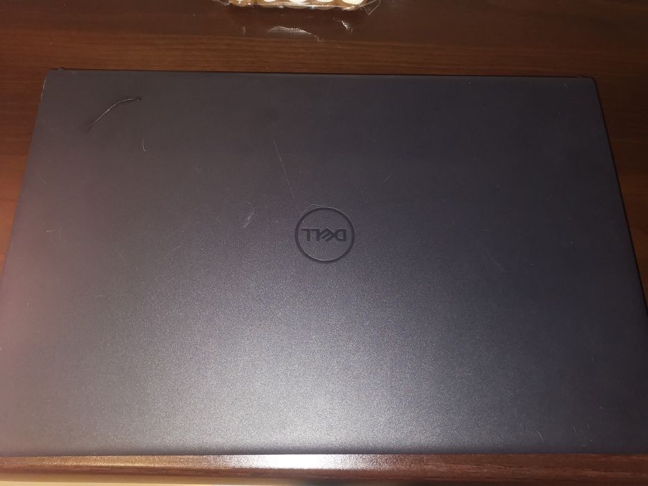 Laptop DELL jak nowy