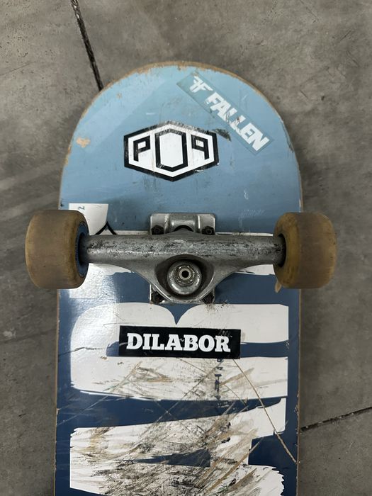 Skate profissional em otimo estado
