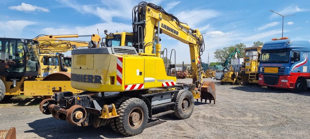 Koparka dwudrogowa LIEBHERR A 900 C ZW Litronic