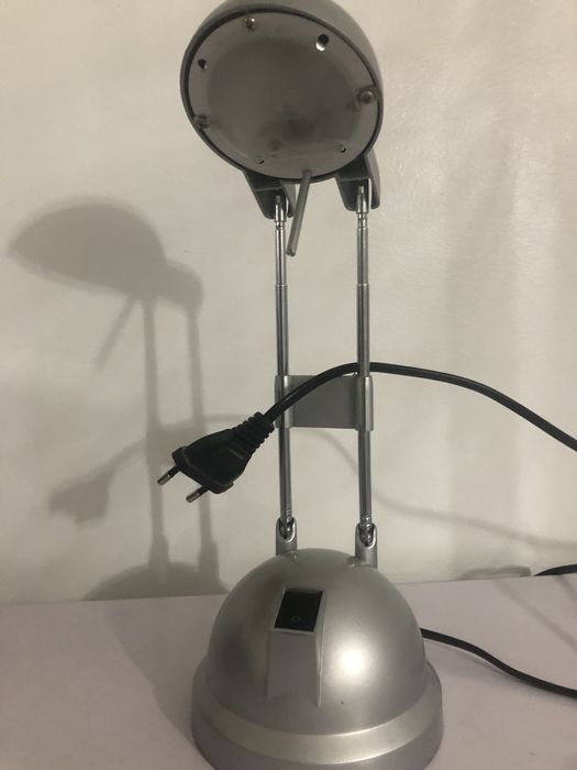 Candeeiro (pequeno) cinzento