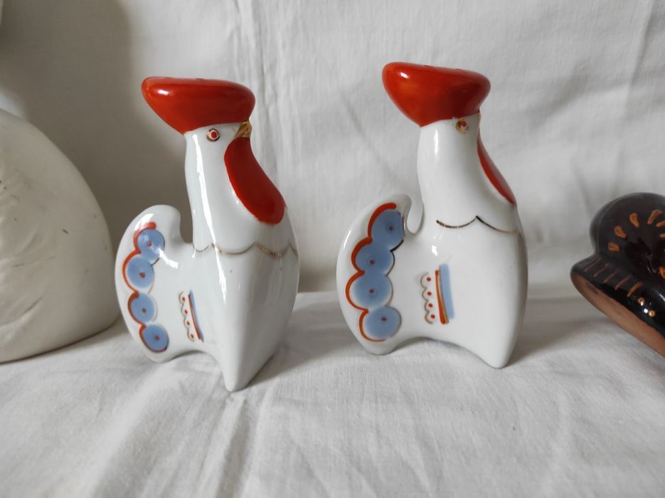 Статуэтки фарфоровые