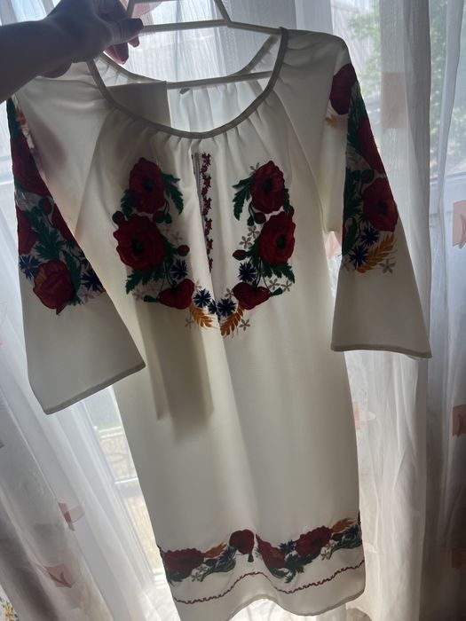 Плаття з вишиванкою 42-44 розмір