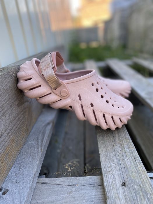 Жіночі Крокси Crocs Echo Clog стильні, зручні