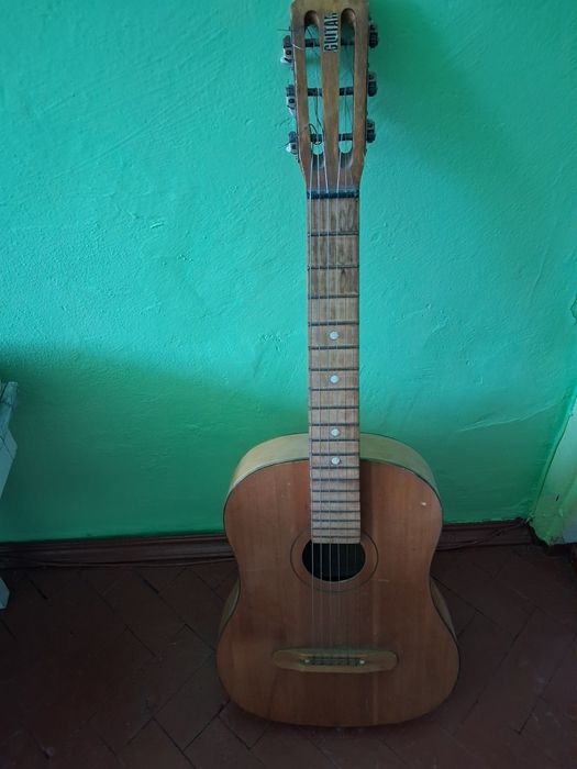 Продам гітару акустичну 3/4