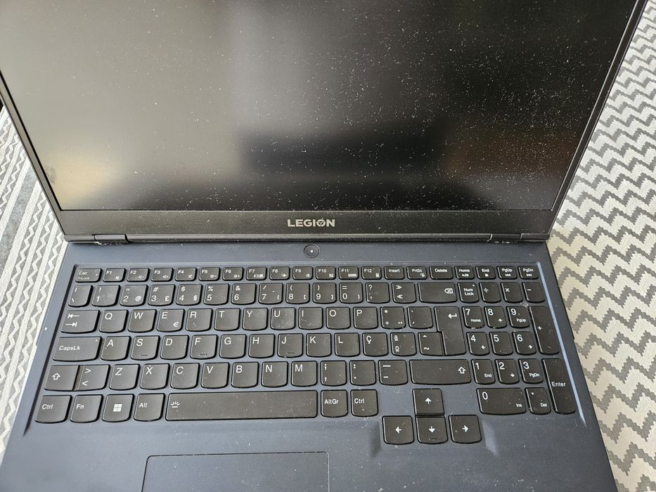 Lenovo Legion 5 15ACH6H (Para Peças / Motherboard Queimada) – Ecrã 165Hz