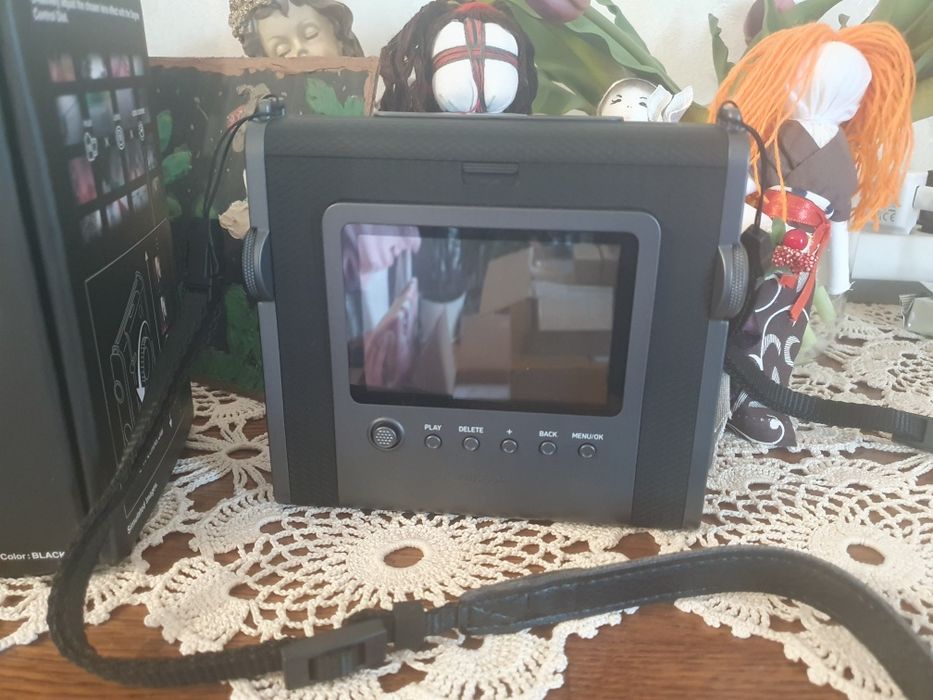 Камера моментального друку Fujifilm Instax Wide EVO Black
