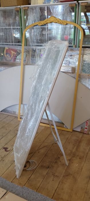 Продам дзеркала в алюмінієвій рамі