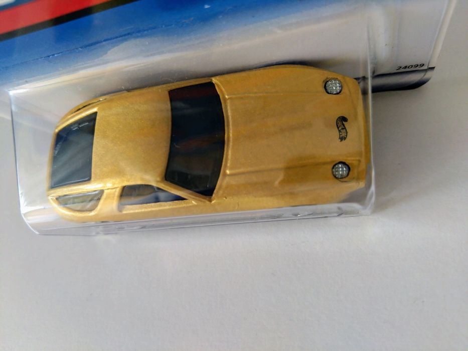 Hot Wheels Porsche 928 - model 1999 / PROTEKTOR