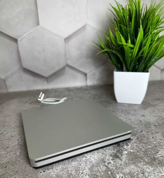 Оптичний привід, USB дисковод, Apple USB superdrive A1379