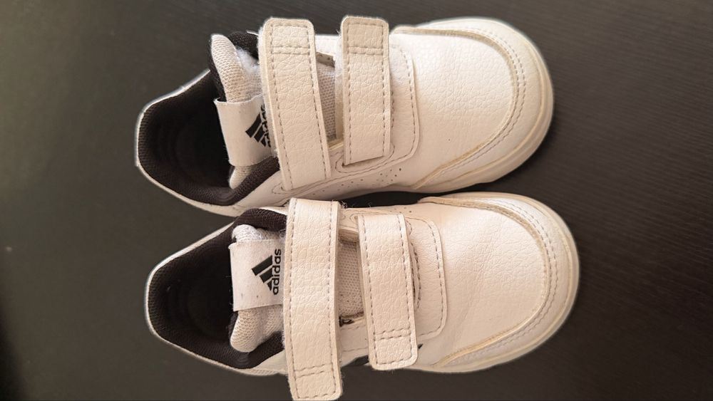 Tenis adidas unissex