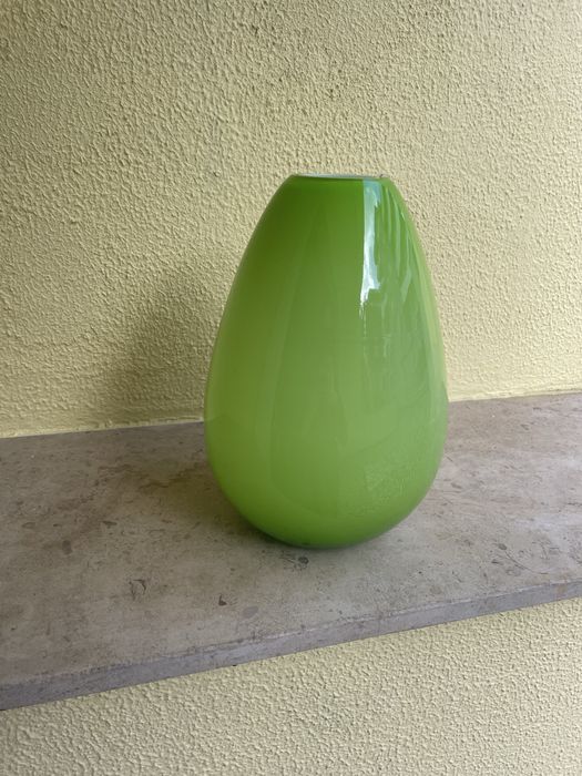 Vaso em vidro (cor verde)
