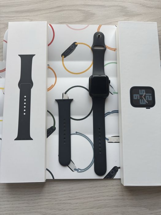 Apple Watch SE2 44mm - kompletny zestaw