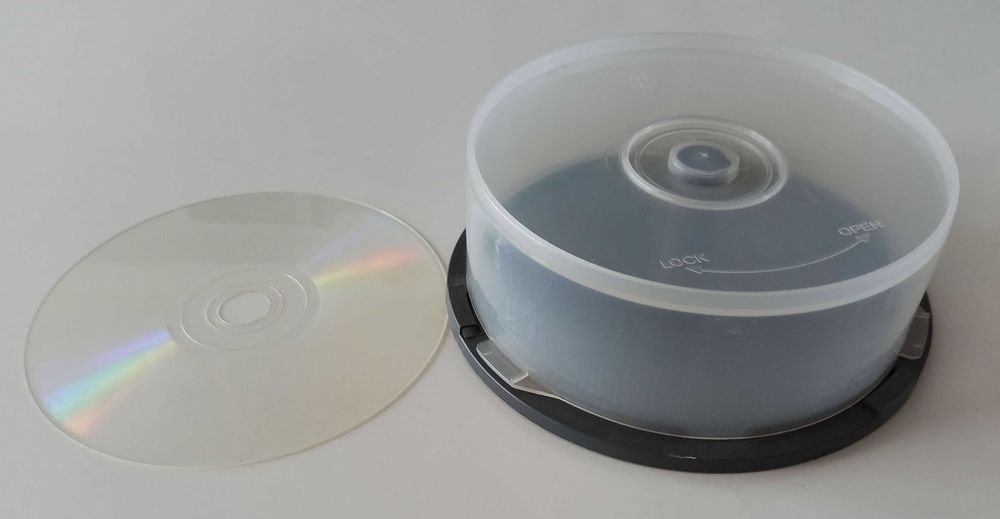 duże pudełko na płyty CD DVD CDR wysokość 5 cm