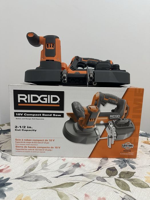 RIDGIT 18V (R8604B) Ленточна пила