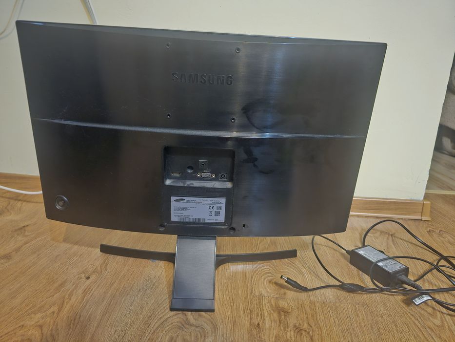 Monitor samsung  24 cali