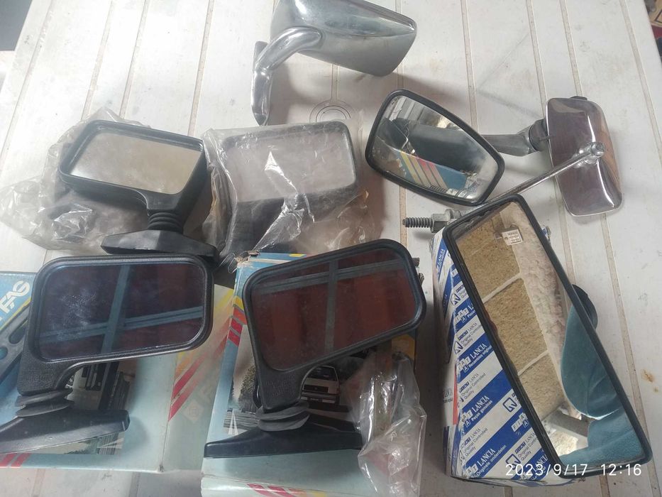 Clássicos antigos espelhos retrovisores
